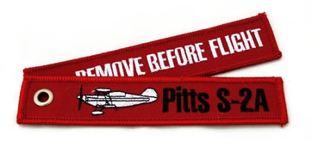 Pitts S-2A Remove avant le vol Pitts S-2A Remove avant le vol