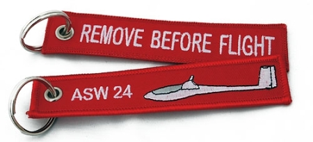 ASW 24 Remove avant le vol ASW 24 Remove avant le vol