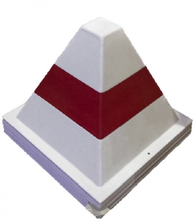 Pyramide rouge/blanc - Livraison par transporteur Pyramide rouge/blanc - Livraison par transporteur